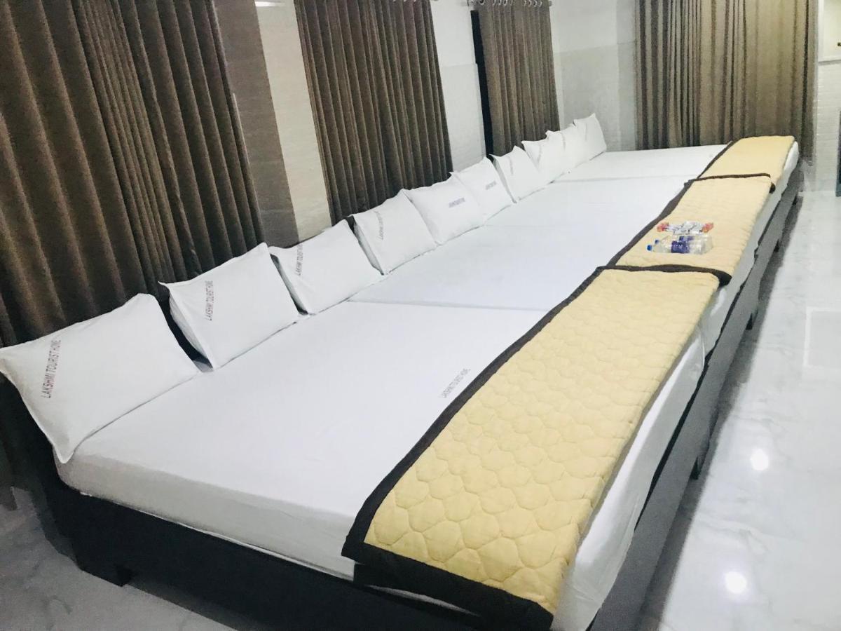 Lakshmi Tourist Home Guruvāyūr Extérieur photo