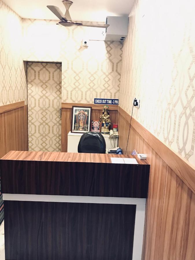 Lakshmi Tourist Home Guruvāyūr Extérieur photo